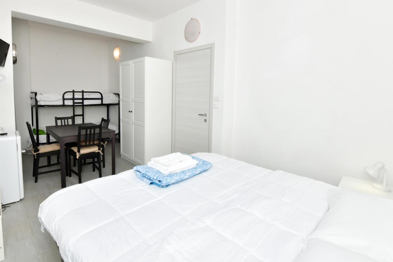 A San Lazzaro Rooms San Lazzaro di Savena Exteriör bild