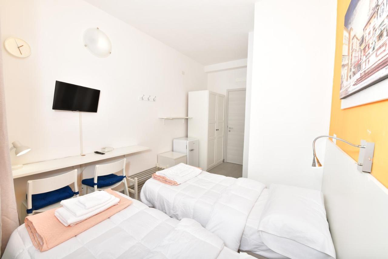 A San Lazzaro Rooms San Lazzaro di Savena Exteriör bild